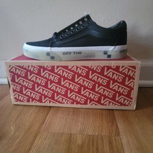 Vans  BLK Sneakers